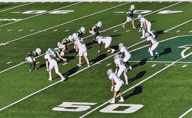 看完勇士148-106马刺，才发现勇士队不可或缺的三位奇兵，看有谁.