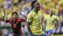 登哥带伤逆袭仍无缘最佳！抱歉，你遇到创纪录的约胖！.